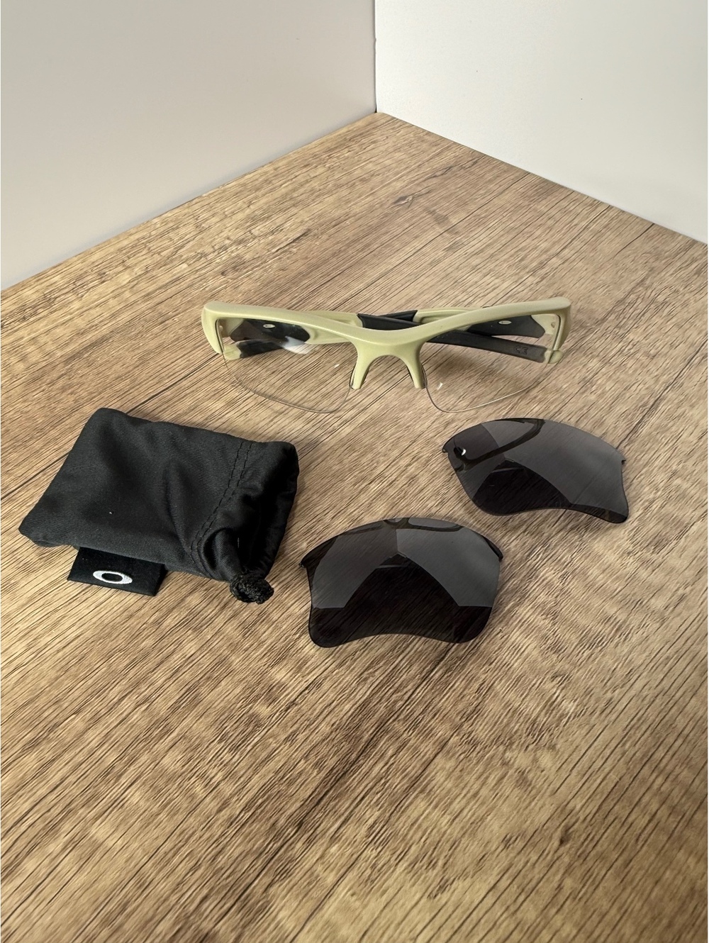 Oakley Flak Jacket XLJ Sunglasses Tan Black w/ Extra Lenses Case & Microbag